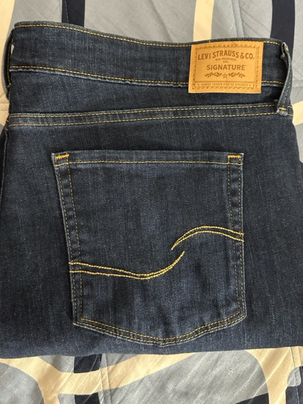 Levi's Men's Dark Blue Straight Jeans with Yellow Stitching